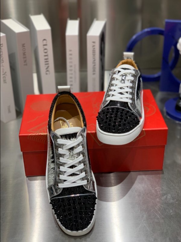 Christian Louboutin Louis Junior Spikes Orlato Sneaker Reps 3