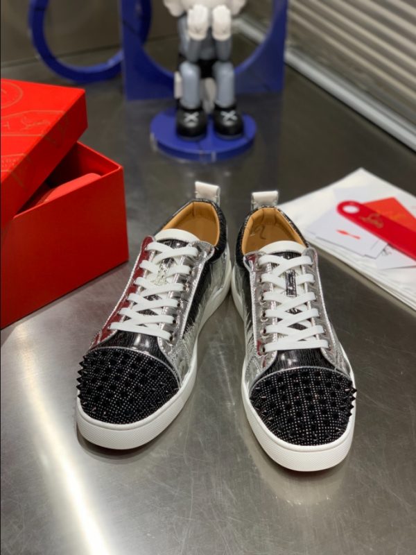 Christian Louboutin Louis Junior Spikes Orlato Sneaker Reps 7