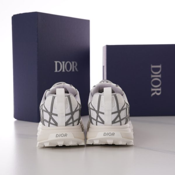 Dior B31 Runner 'White Gray' Sneaker Reps 2