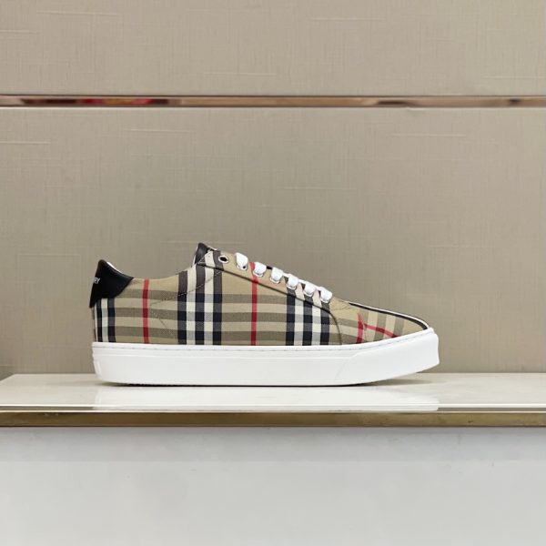 Burberry Beige Rangleton Check Sneaker Reps