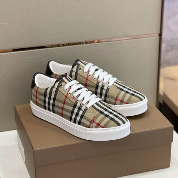 Burberry Vintage Check Leather Black Brown Sneaker Reps 1