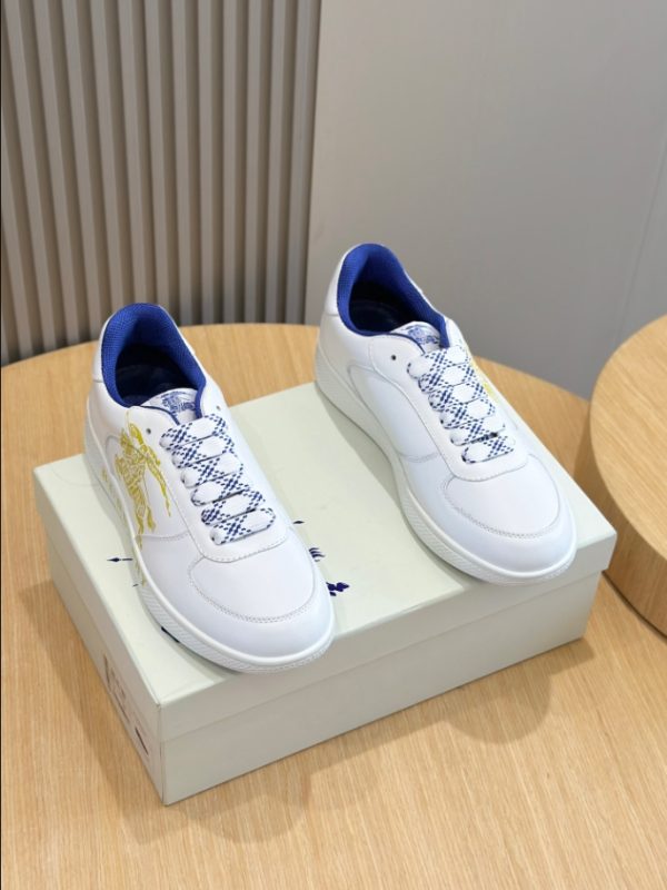 Burberry White Yellow Low Sneaker Reps 2