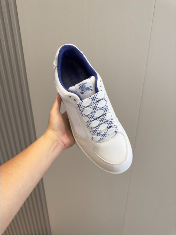 Burberry White Leather Stock Sneaker Reps 2