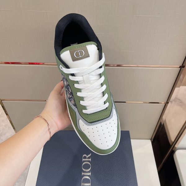 Dior B27 Low ‘Green Cream Dior’ Sneaker Reps 1