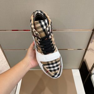 Burberry Vintage Check High-Top Sneaker Reps 3