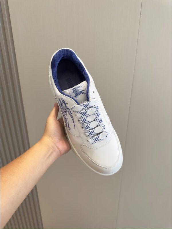 Burberry White Blue Low Sneaker Reps 4