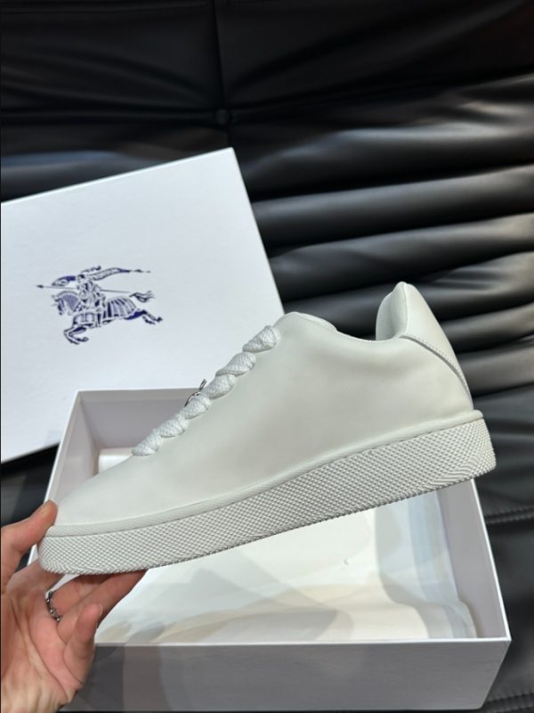 Burberry White Box Sports Sneaker Reps 3