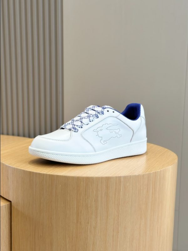 Burberry White Leather Stock Sneaker Reps 1