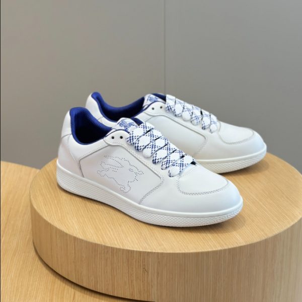 Burberry White Leather Stock Sneaker Reps